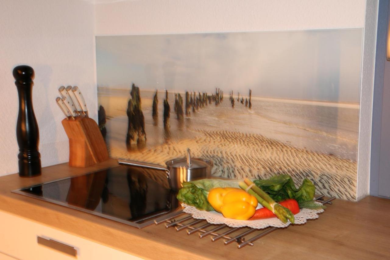 Emilias Hues, Reethaus In Der Bucht Von Wismar Zierow Esterno foto