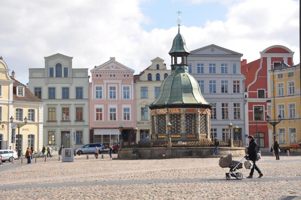 Emilias Hues, Reethaus In Der Bucht Von Wismar Zierow Esterno foto